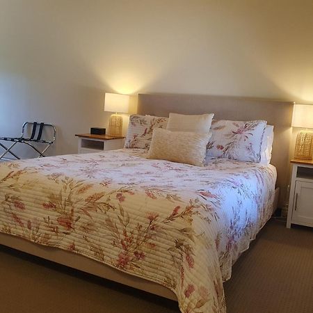 The Lancefield Lodge Lance Field ภายนอก รูปภาพ