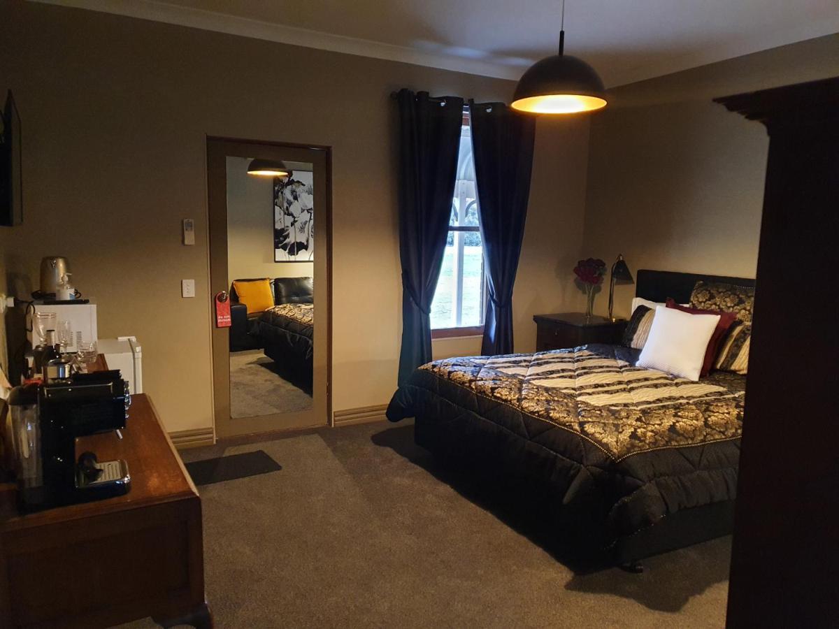 The Lancefield Lodge Lance Field ภายนอก รูปภาพ