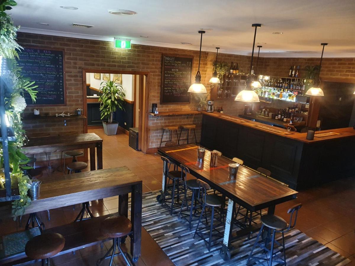 The Lancefield Lodge Lance Field ภายนอก รูปภาพ