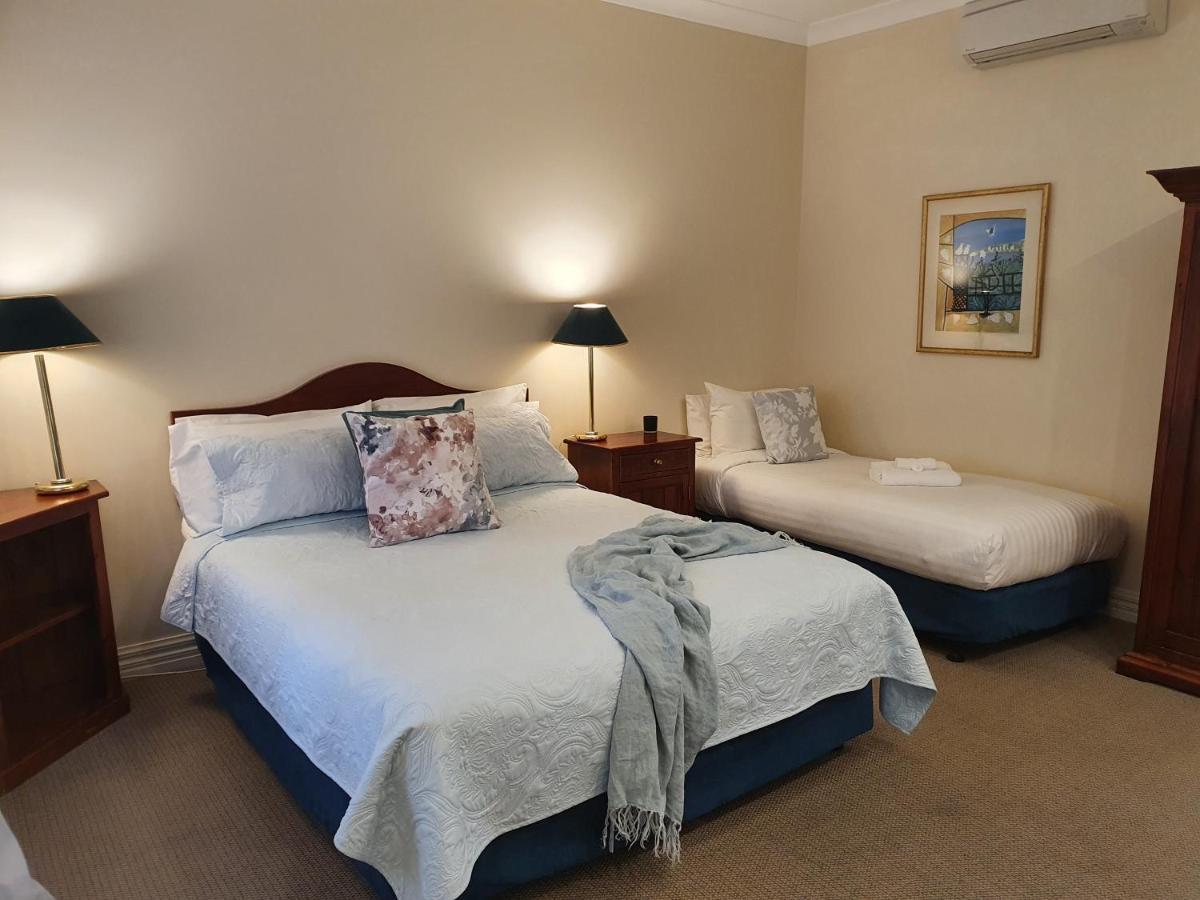 The Lancefield Lodge Lance Field ภายนอก รูปภาพ